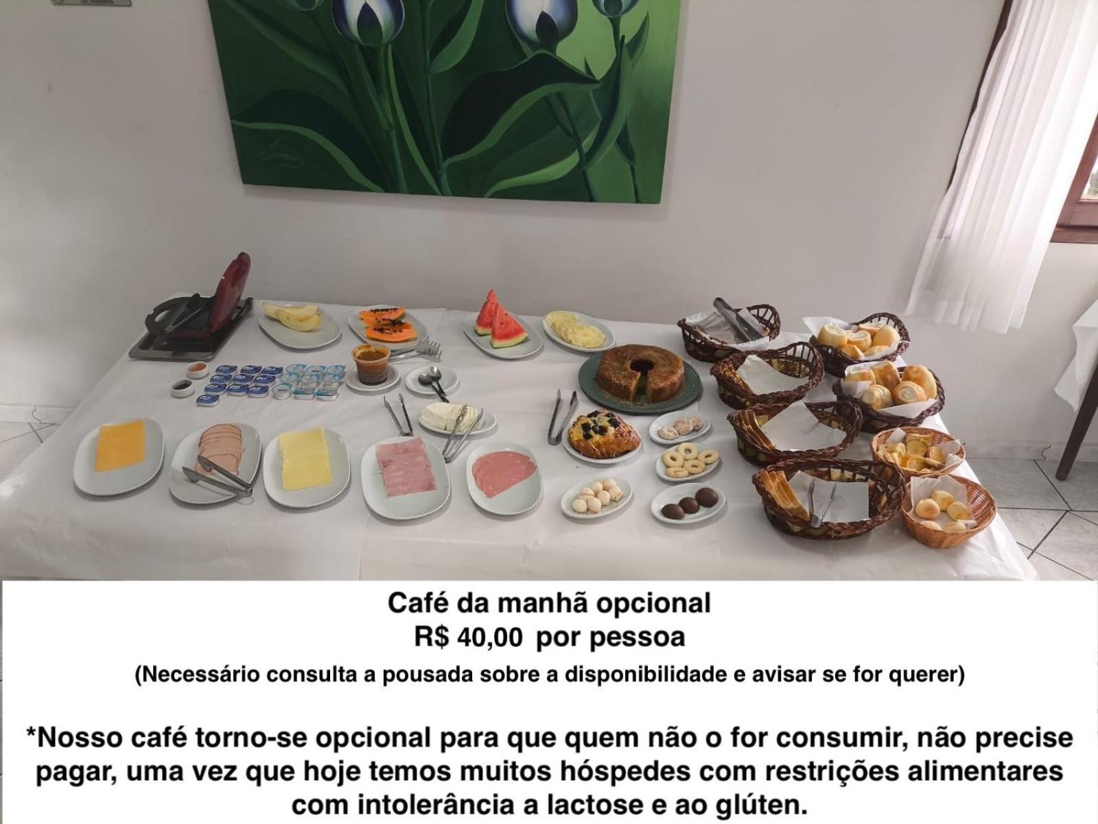 Pousada Nossa Senhora Penedo  Exterior foto Breakfast at a hotel in Brazil