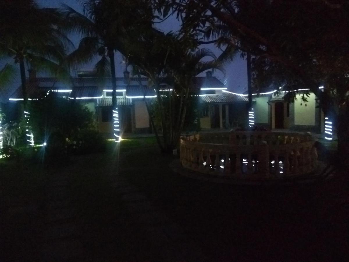 Pousada Nossa Senhora Penedo  Exterior foto The temple at night